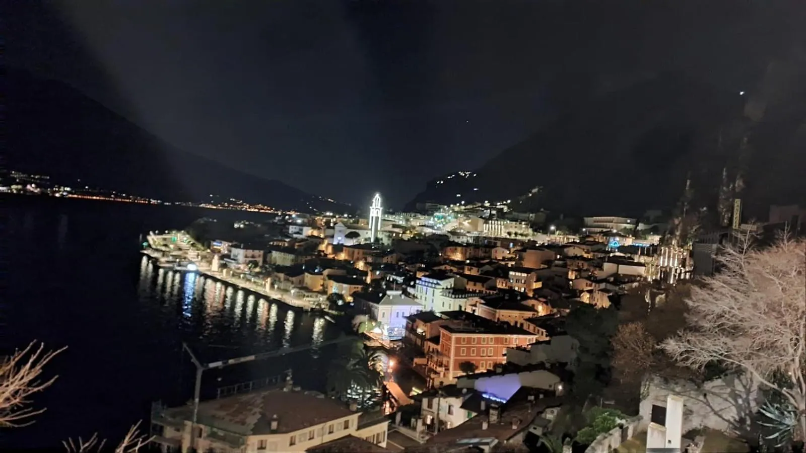 Casa Maria Lafinestrasulgarda Διαμέρισμα Limone sul Garda